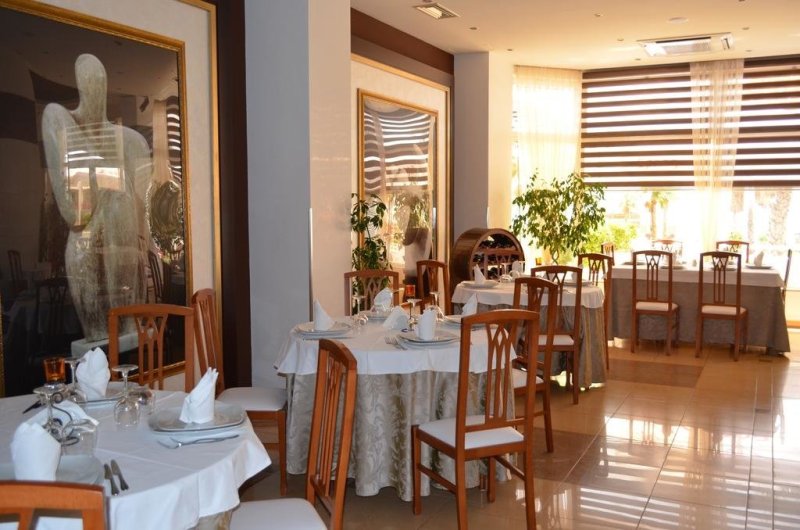 Durres utazás Hotel Arvi 