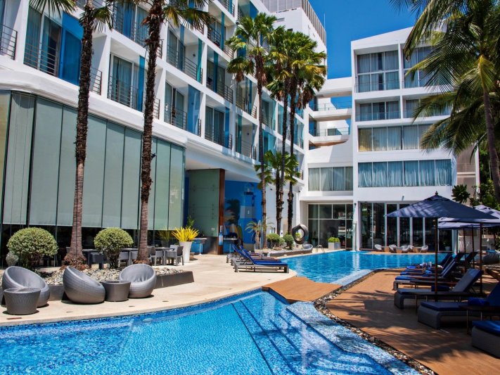 Pattaya utazás Hotel Baraquda Heeton by Compass Hospitality