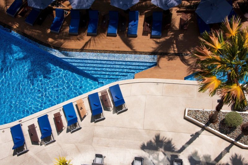 Pattaya utazás Hotel Baraquda Heeton by Compass Hospitality