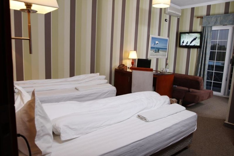 Durres utazás Hotel Bel Conti 