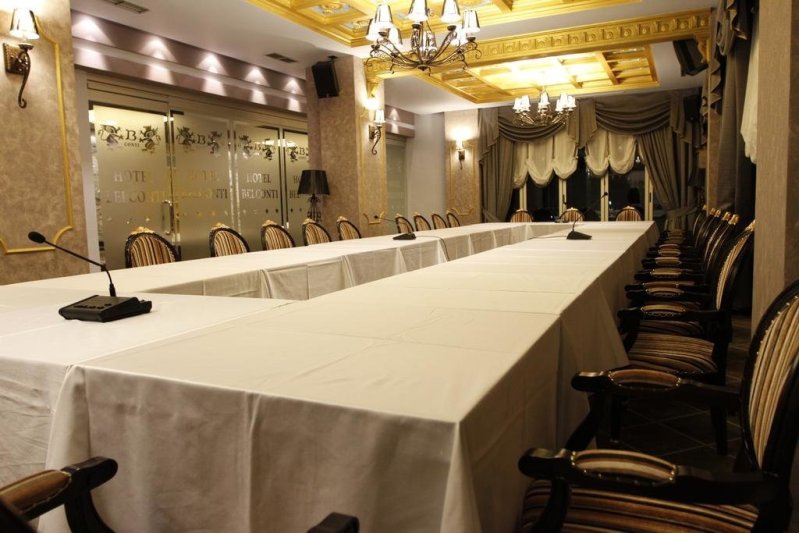 Durres utazás Hotel Bel Conti 