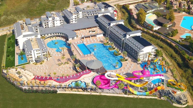 Hotel Dream World Palace Side