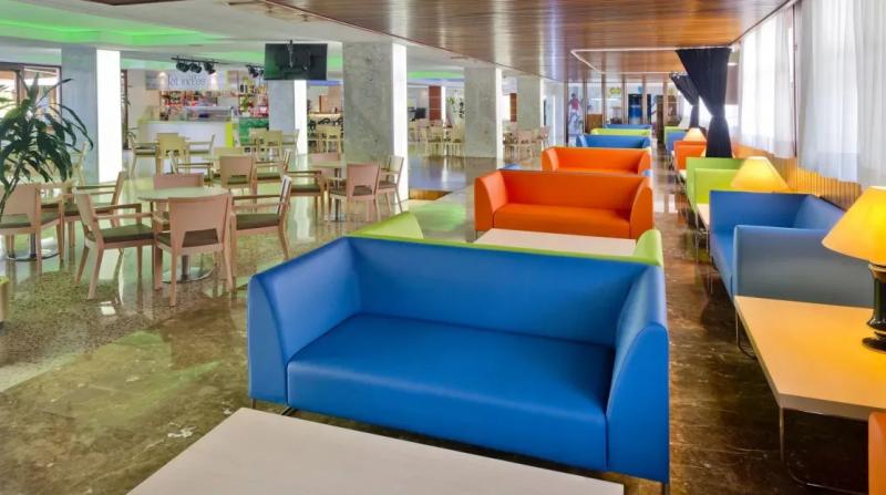 Hotel GHT Oasis Park & Spa Costa Brava Lloret De Mar