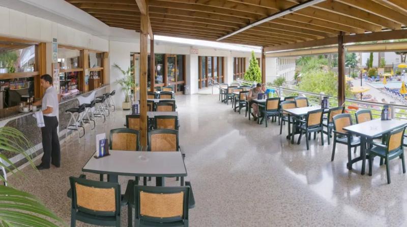 Hotel GHT Oasis Park & Spa Costa Brava Lloret De Mar