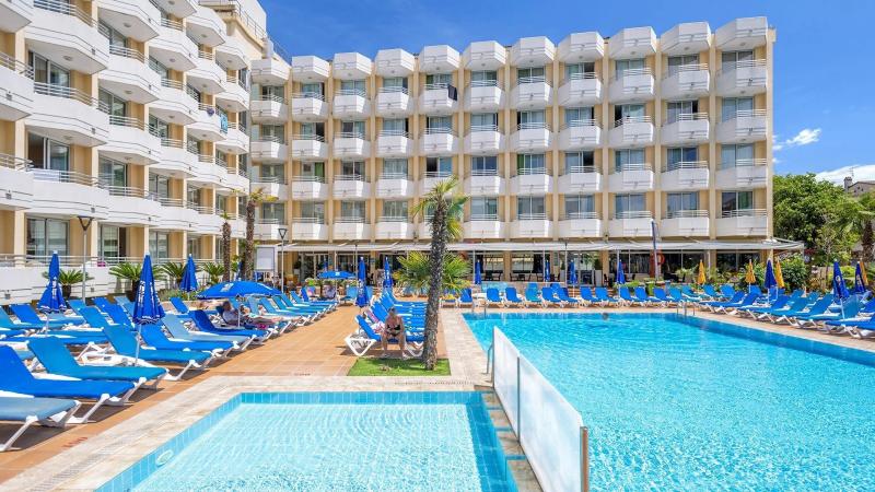 Hotel GHT Oasis Tossa & Spa Costa Brava Tossa de Mar