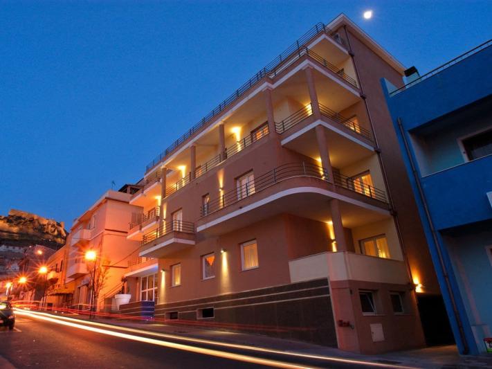Hotel Janus Szardínia