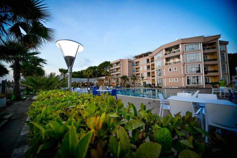Durres utazás Hotel Klajdi Resort 