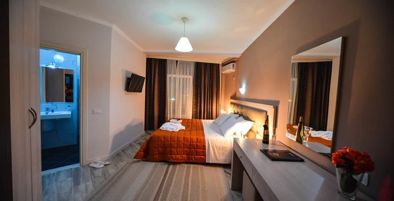 Durres utazás Hotel Klajdi Resort 