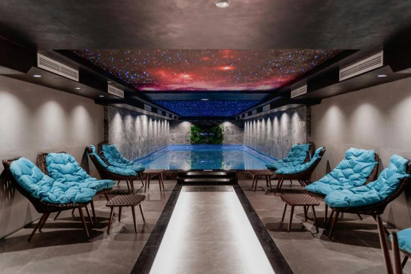 Hotel Pinea Durres