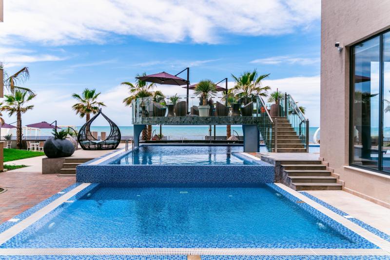Hotel Pinea Durres