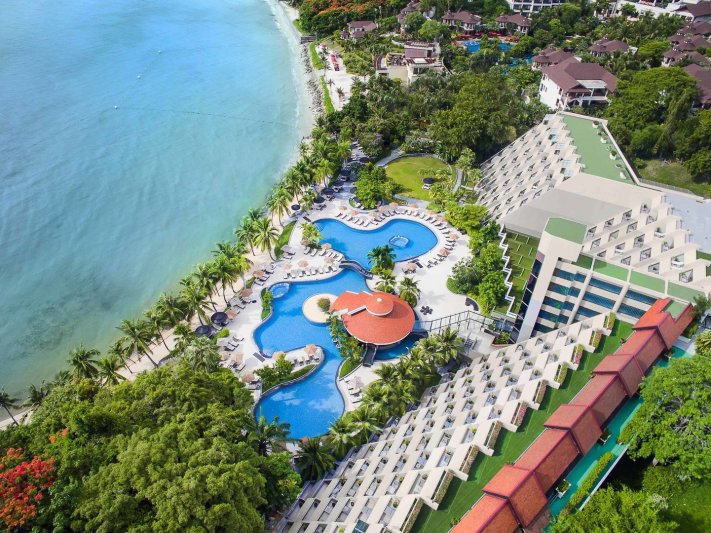 Pattaya utazás Hotel Royal Wing Suites and Spa