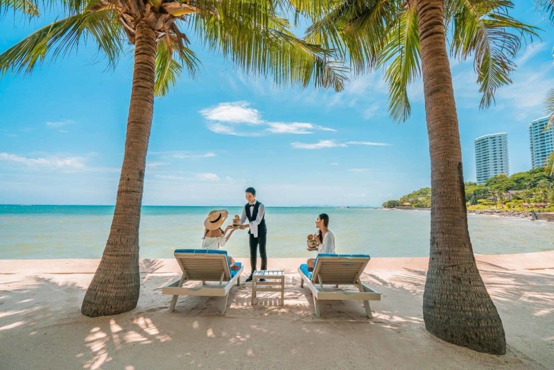 Pattaya utazás Hotel Royal Wing Suites and Spa