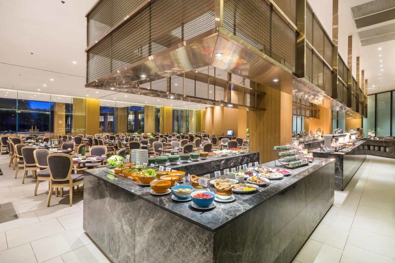 Pattaya utazás Hotel Royal Wing Suites and Spa