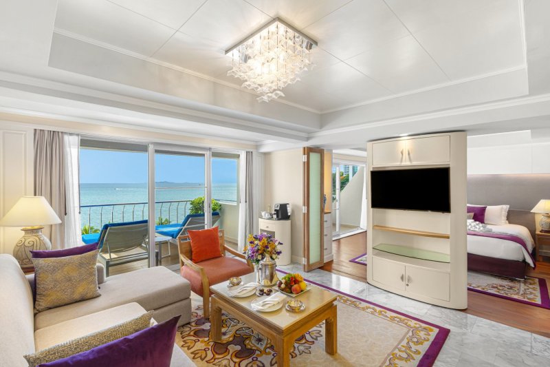 Pattaya utazás Hotel Royal Wing Suites and Spa