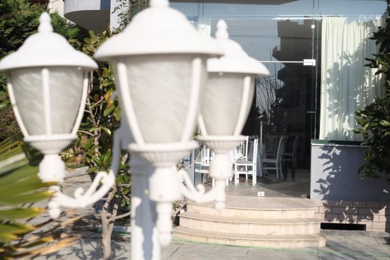 Durres utazás Hotel Sanremo 