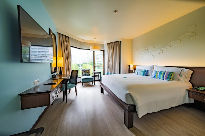 Pattaya utazás Hotel The Bayview Pattaya