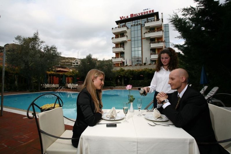 Durres utazás Hotel Vila Belvedere 