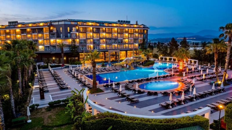 Hotel Washington Resort & Spa Side