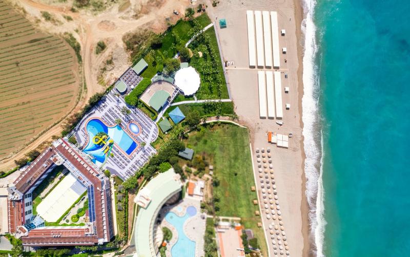 Hotel Washington Resort & Spa Side