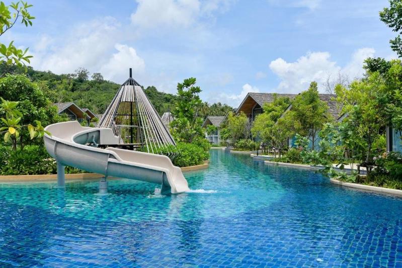 Island Escape Burasari Phuket