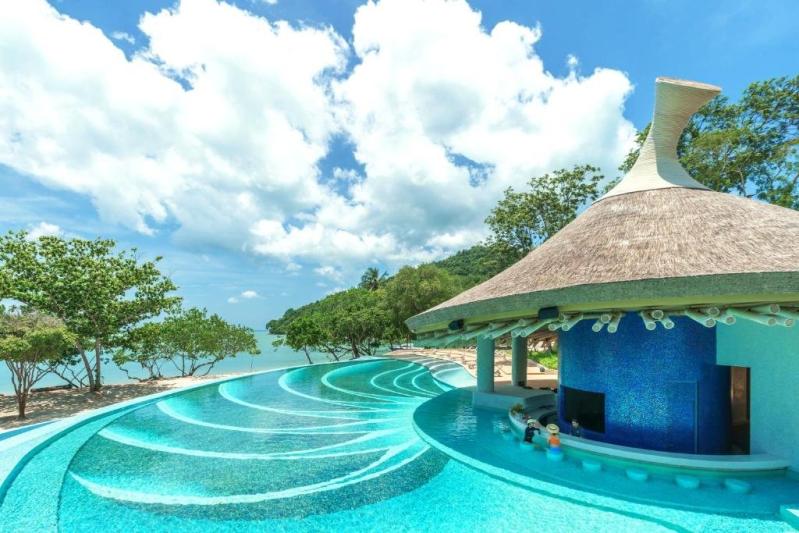 Island Escape Burasari Phuket