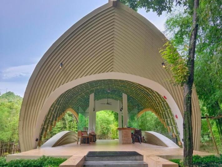 Island Escape Burasari Phuket