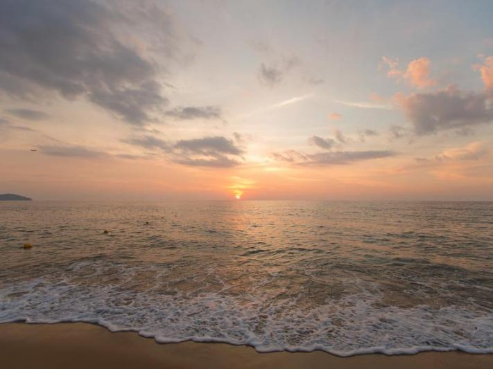 Maikhao Palm Beach Resort Phuket