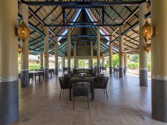 Maikhao Palm Beach Resort Phuket