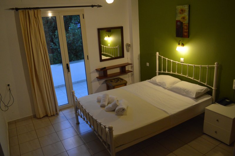 Kelet-Kréta utazás Nikos Apartments