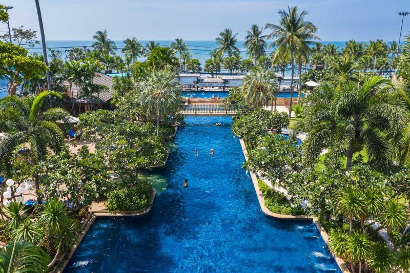 2 éj Bangkok és Jomiten Palm Beach Hotel Pattaya