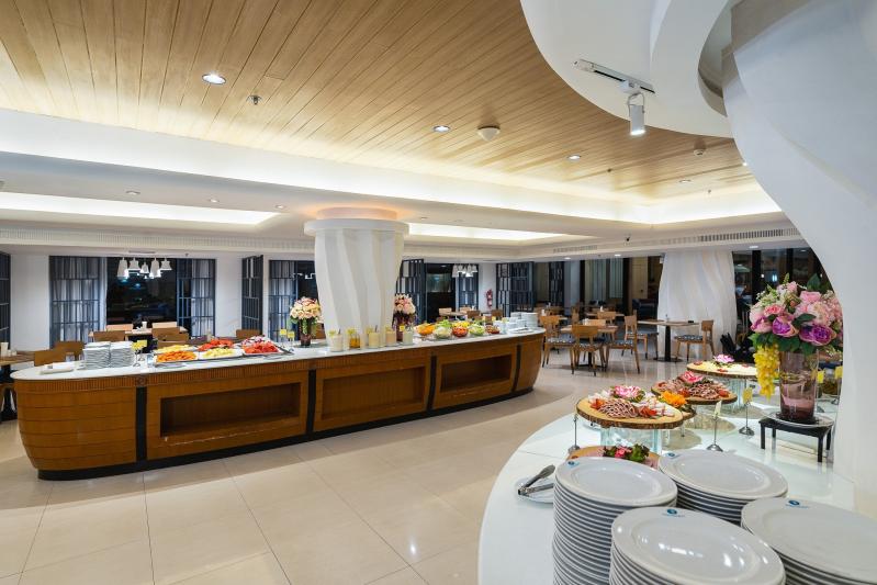 2 éj Bangkok és Jomiten Palm Beach Hotel Pattaya