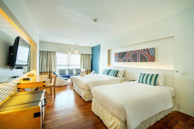 2 éj Bangkok és Jomiten Palm Beach Hotel Pattaya