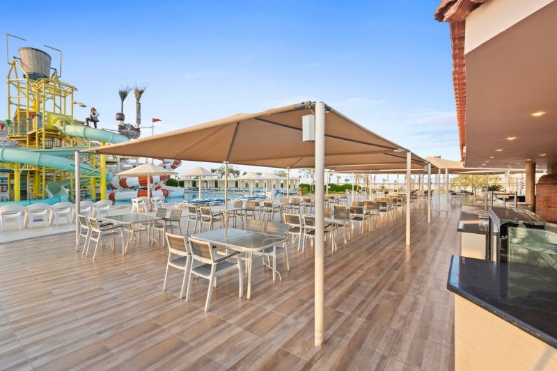 Hurghada utazás Pickalbatros Aqua Blu