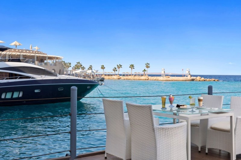 Hurghada utazás Pickalbatros Citadel Sahl Hashees Resort