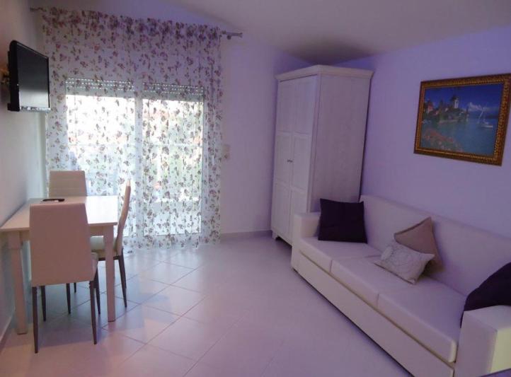 Rania Studios Thassos