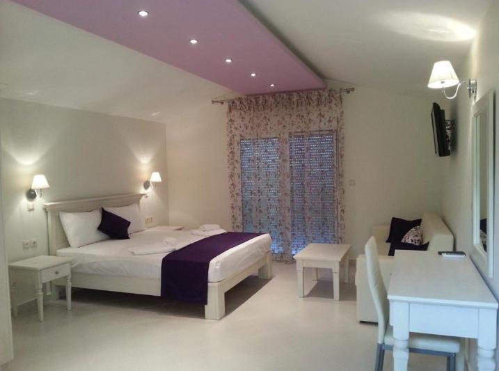 Rania Studios Thassos