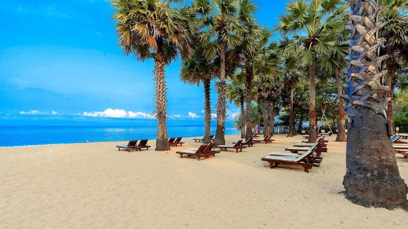 Pattaya utazás Ravindra Beach Resort & Spa