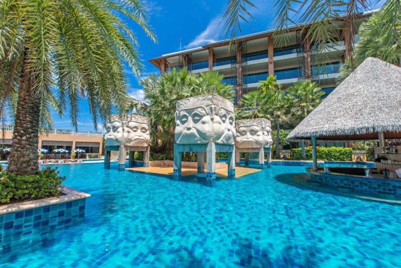 Rawai Palm Beach Resort Phuket