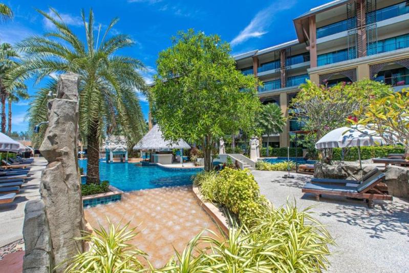 Rawai Palm Beach Resort Phuket