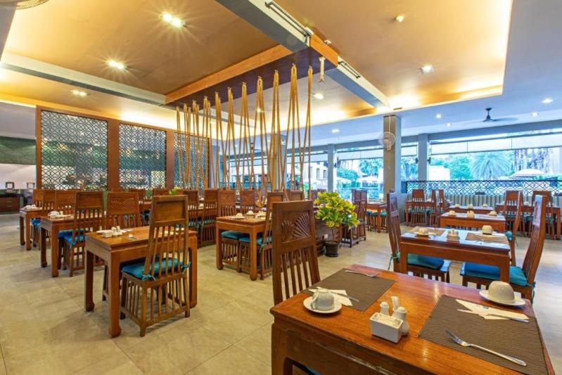 Rawai Palm Beach Resort Phuket