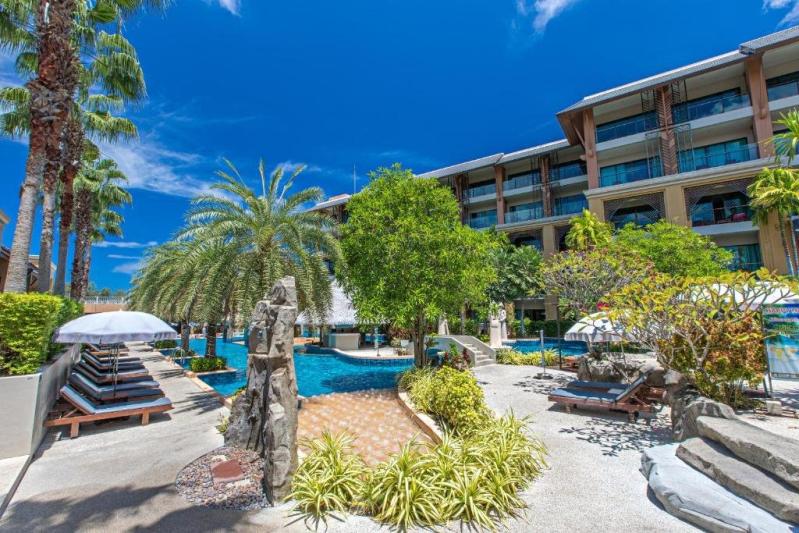 Rawai Palm Beach Resort Phuket