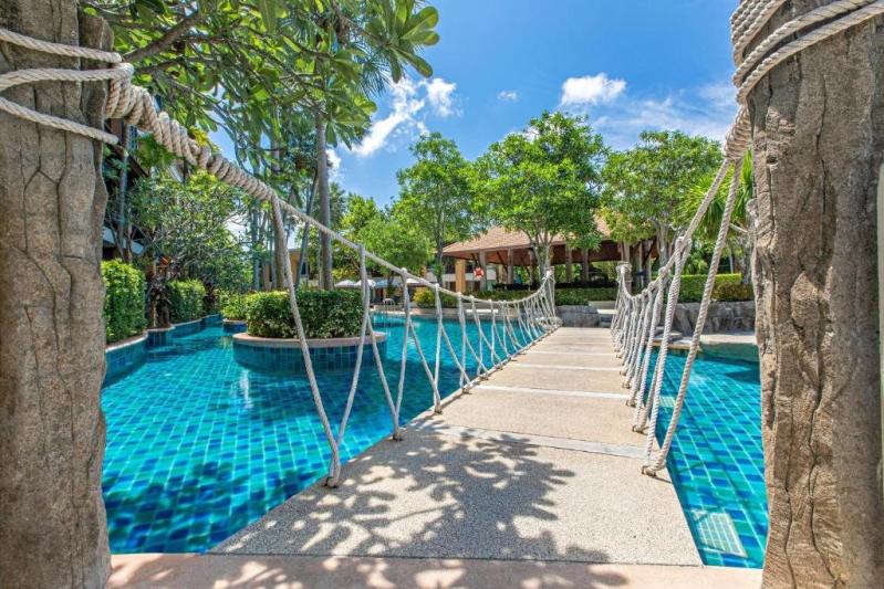 Rawai Palm Beach Resort Phuket