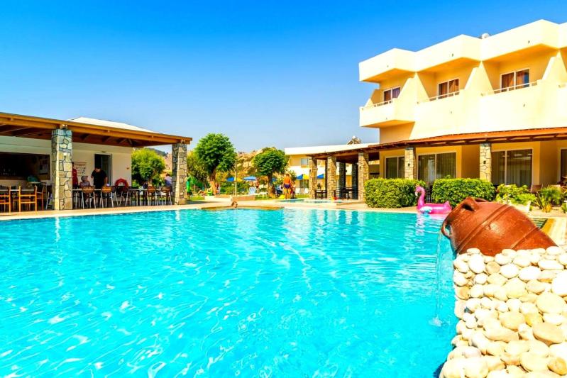 Relax Hotel Rodosz