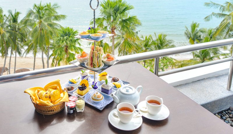 Pattaya utazás Royal Cliff Beach Hotel