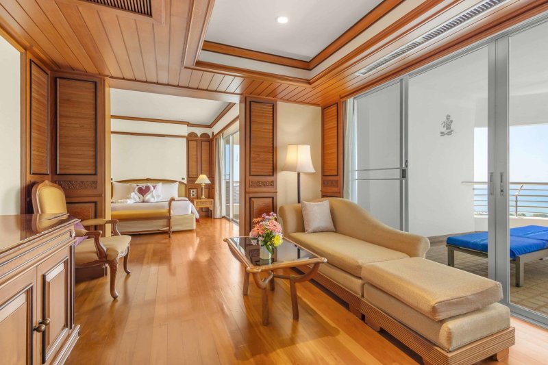 Bangkok Pattaya utazás Royal Cliff Grand Hotel
