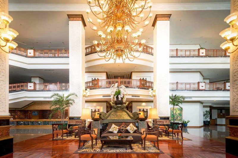 Pattaya utazás Royal Cliff Grand Hotel