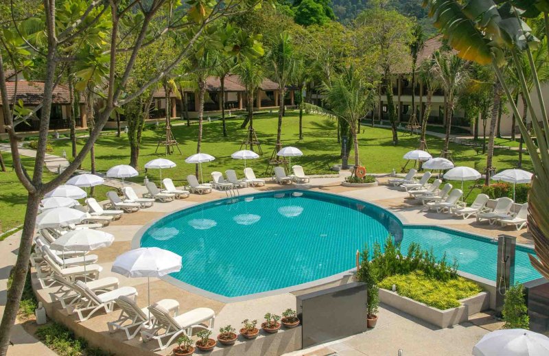 Khao Lak utazás The Leaf Oceanside by Katathani