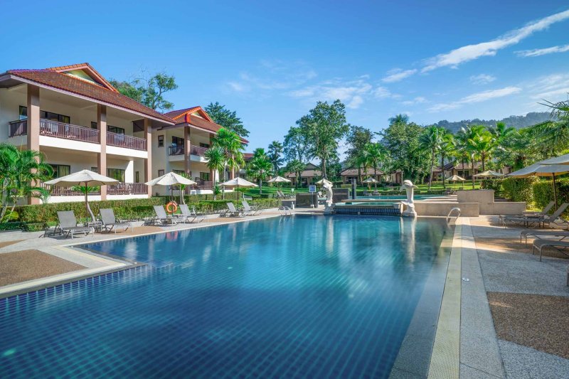 Khao Lak utazás The Leaf Oceanside by Katathani