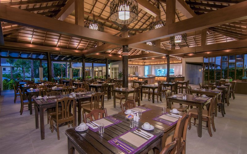 Khao Lak utazás The Leaf Oceanside by Katathani