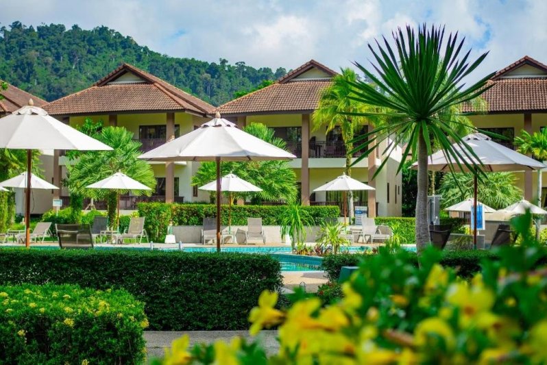 Khao Lak utazás The Leaf Oceanside by Katathani